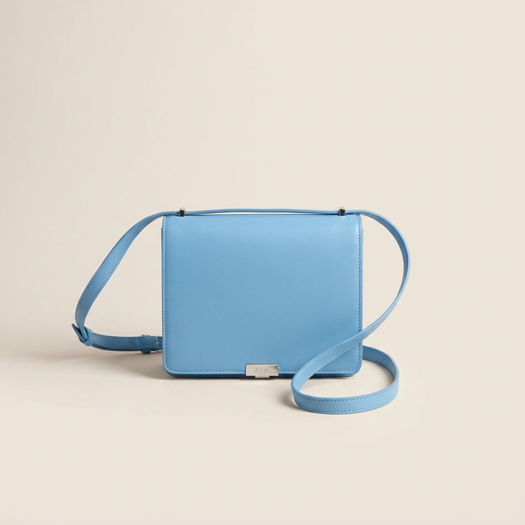 Hellblaue Crossbody Tasche Damen | ZYVA Essence